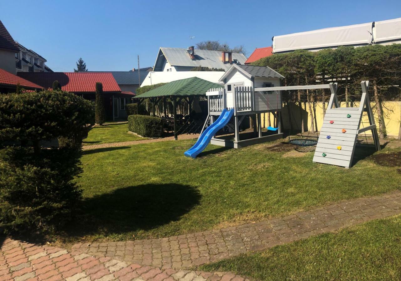 Domki Letniskowe Bartek Rewal Exterior photo